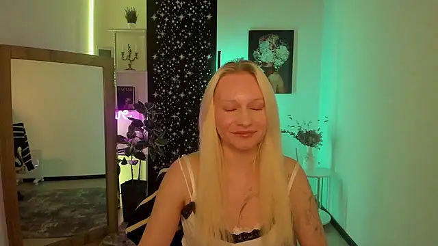 ElodieRenaud – Live XXX-chat
