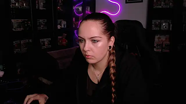 MaryPeach666 Adlı Modelin Canlı XXX Sohbeti