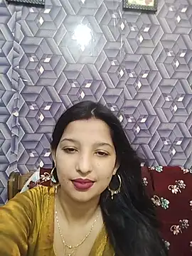 Queen_Rosyy Adlı Modelin Canlı XXX Sohbeti