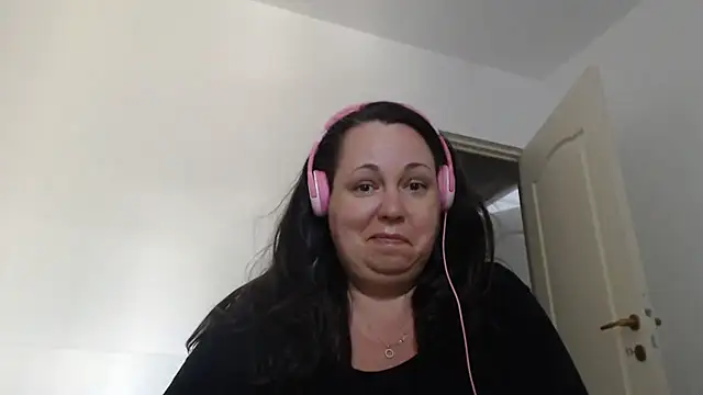 Chat +18 de WendyRhoades ao vivo