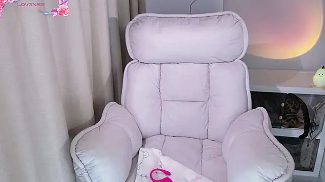 Lulu_QAQ Adlı Modelin Canlı XXX Sohbeti