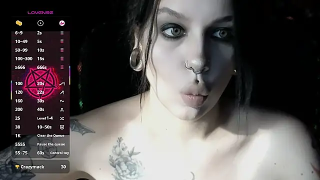 Živý XXX chat Ug1y_Zom6ie