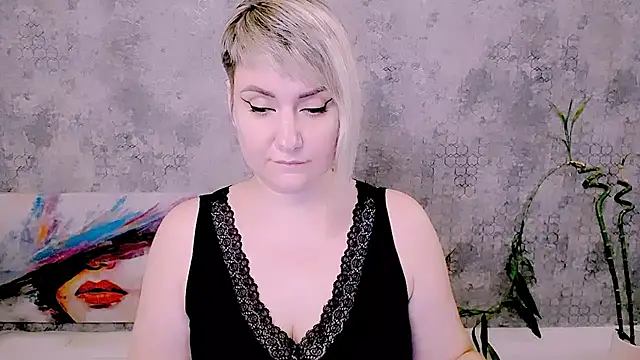 Djullia Adlı Modelin Canlı XXX Sohbeti