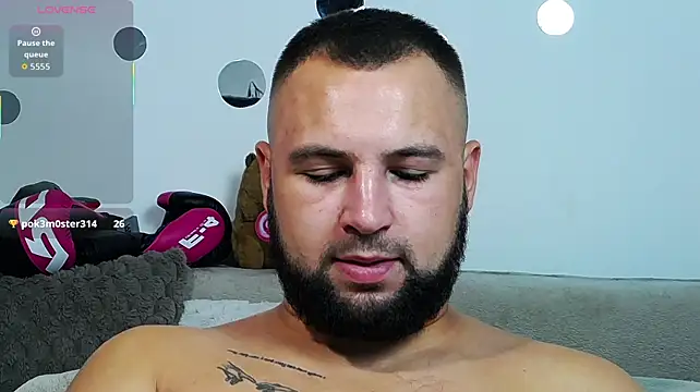 Živý XXX chat liam_studd