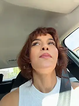 دردشة DarkDesin الجنسية المباشرة