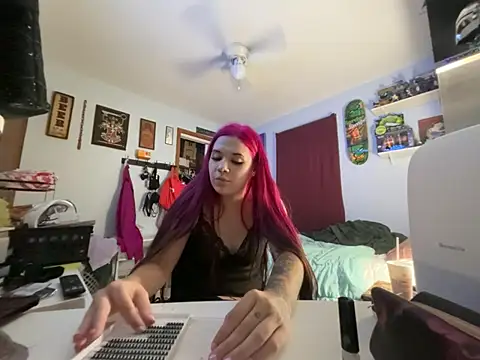 Jynx420friendly's Live XXX Chat