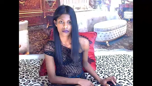 IndianSilkySpice – Live XXX-chat