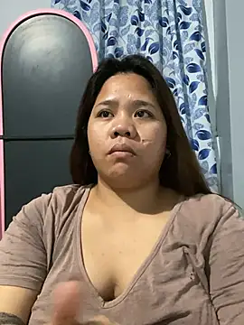 -CLARAMommy- Live XXX-Chat
