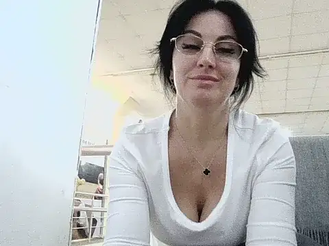 دردشة Sweaty20 الجنسية المباشرة