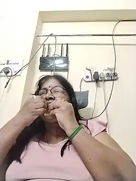 bigbum68 라이브 XXX 채팅