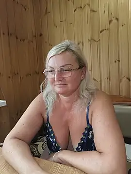 White-Chocolatte's Live XXX Chat
