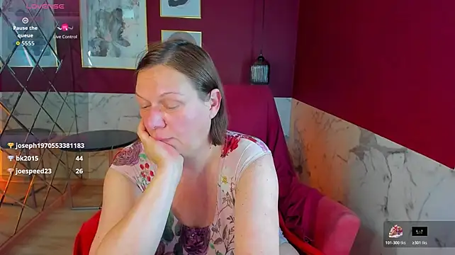 KellyPerfectionn Live XXX chat