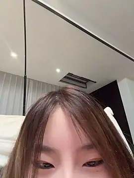 Uugirl00 现场XXX聊天