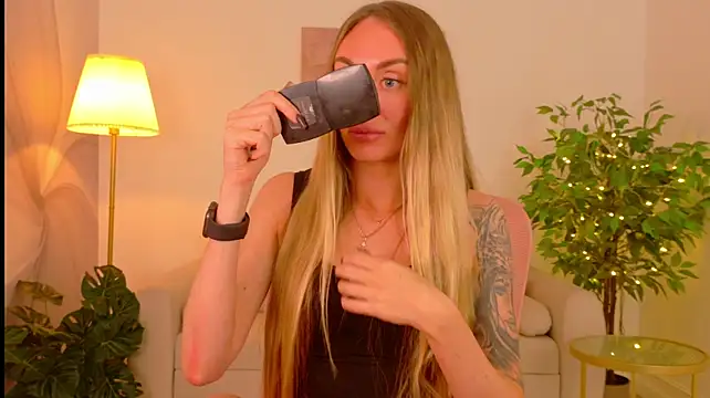 VivianWesst Live XXX-Chat