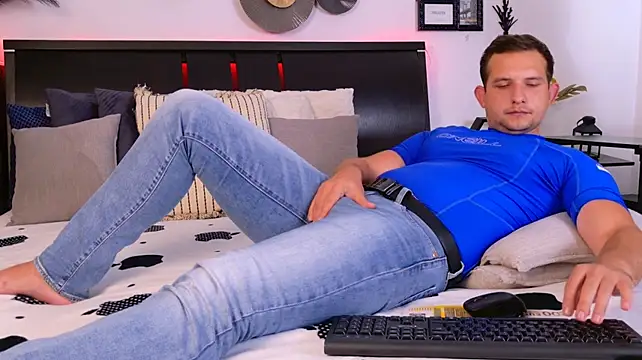 Jimmy_Doss live XXX chat