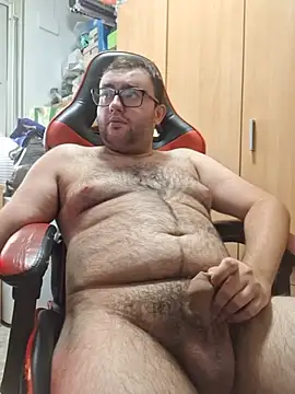 Javier_bear – Naživo XXX chat