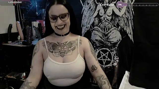 Evil_Queen_666 Chat XXX live