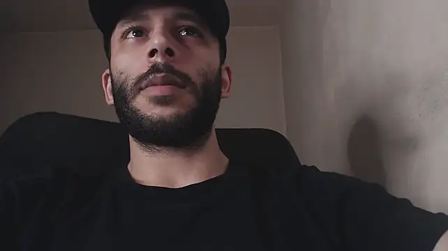 henryaxe's Live XXX Chat