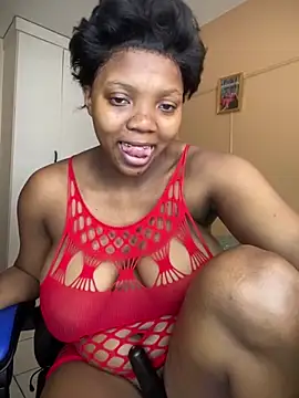 MilfBoobsxx's Live XXX Chat