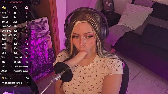 swag_hoe's Live XXX Chat