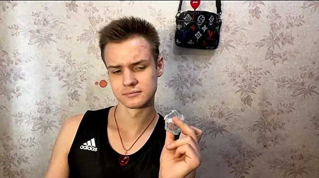 BigBabyMax Chat XXX live