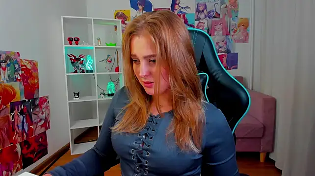 EllaBells' Live XXX Chat