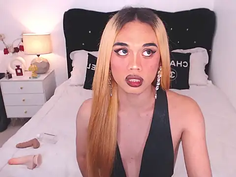 YzaHellsex Live XXX-Chat