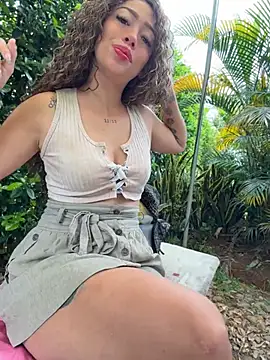 roxyrougee's Live XXX Chat