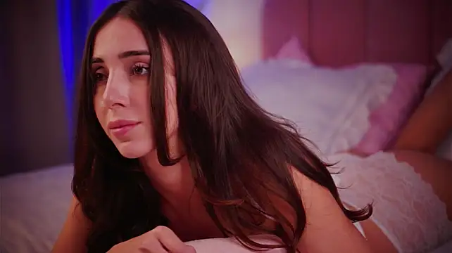 دردشة ElsaYoung الجنسية المباشرة