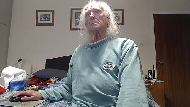 Chatroom XXX en direct de WaverlyKernow