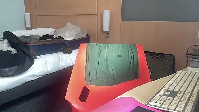 coach-karl Adlı Modelin Canlı XXX Sohbeti