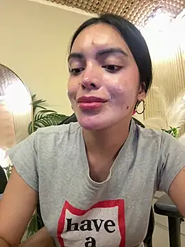 TS-SimplyTheBest's Live XXX Chat