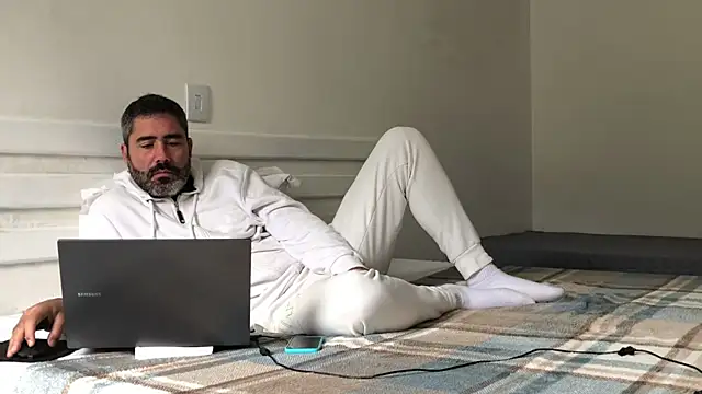 victor_chat's Live XXX Chat