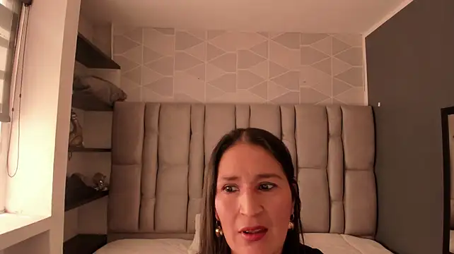 Czat XXX na żywo – Barbara_fox__