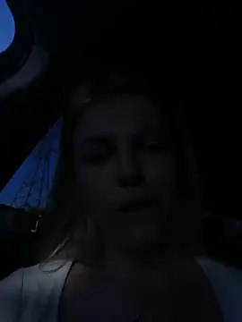 Chat +18 de HarrietDart ao vivo