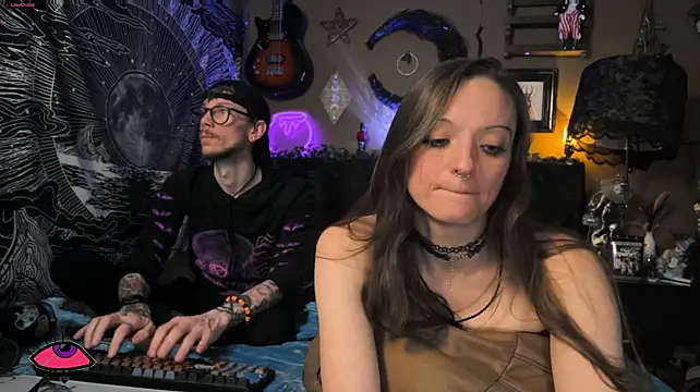 webzandkordz's Live XXX Chat