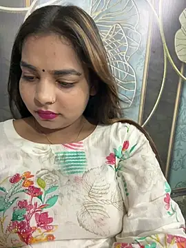 Chat +18 de Aayra_Joshi ao vivo