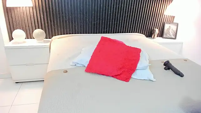 Tiana-Moon Live XXX-Chat