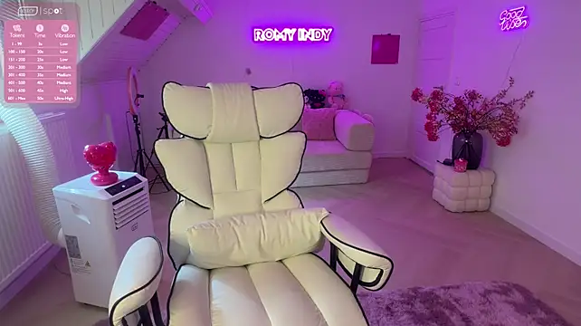RomyIndyXXX Live XXX Chat