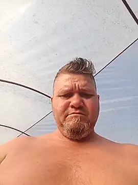 mariusSingur Live XXX-chat