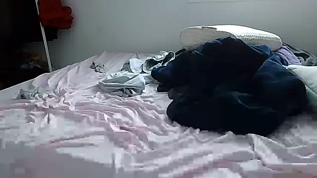 XXX chat uživo modela yanick931