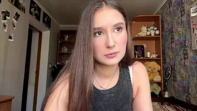KittyNoSkirty XXX чат на живо