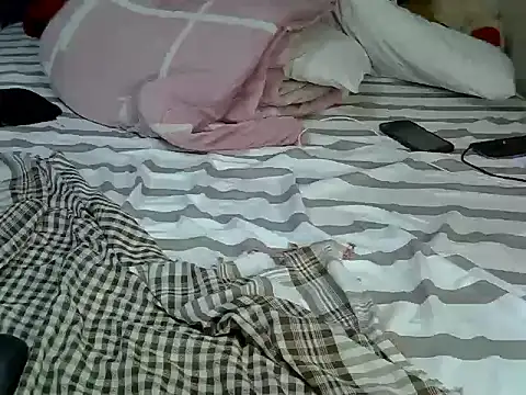 Elsy_booty Adlı Modelin Canlı XXX Sohbeti