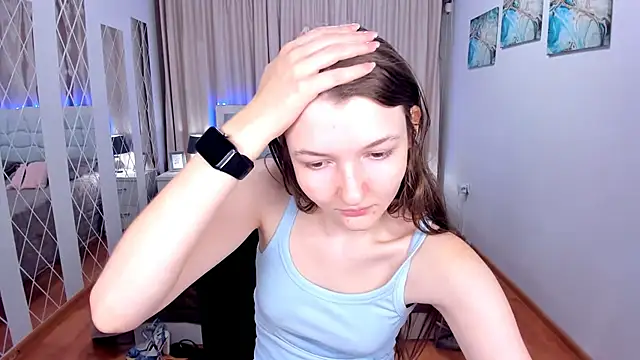 NikaRain Chat XXX in diretta