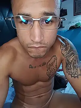 Fitneehot Chat XXX live
