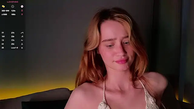 AliviaWithLove's Live XXX Chat