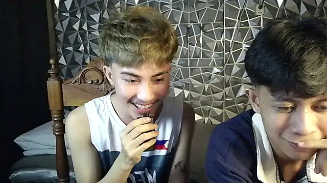 Urloverhardcock – Live XXX-chat