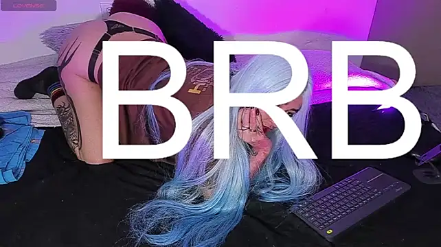 Živý XXX chat sarah_benjjaminn