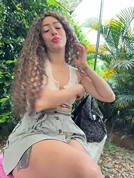 دردشة roxyrougee الجنسية المباشرة