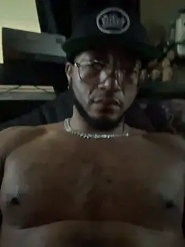 KY_Sir35's Webcam Show